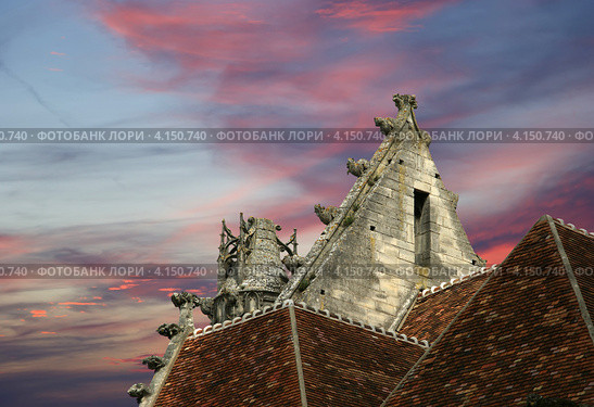 Фрагмент собора Нотр-Дам-де-Санлис. Пикардия, Франция (2012 год). Стоковое фото, фотограф Владимир Журавлев / Фотобанк Лори