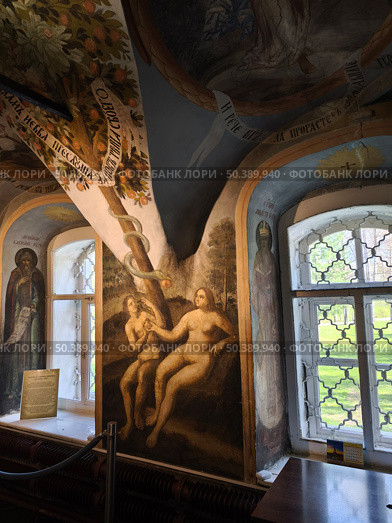 Фреска в церкви Димитрия на Крови, Углич. Редакционное фото, фотограф Мария Сергеева / Фотобанк Лори