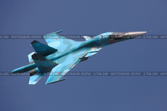 Фронтовой бомбардировщик Су-34 в полёте. Стоковое фото, фотограф Михеев Алексей / Фотобанк Лори