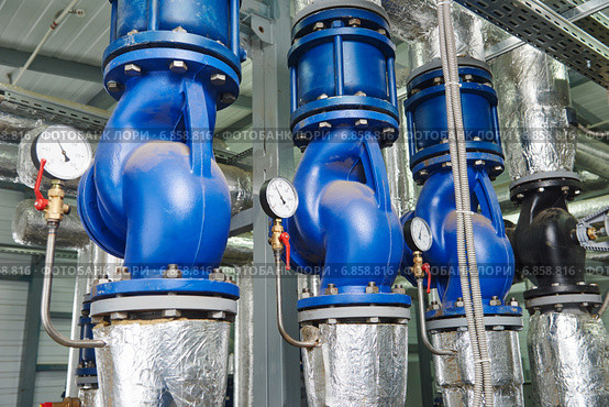 gas heating system boiler room equipments. Стоковое фото, фотограф Дмитрий Калиновский / Фотобанк Лори