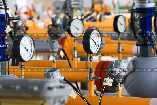 Газовые манометры в подземном хранилище газа. Стоковое фото, фотограф Александр Рюмин / ТАСС / Фотобанк Лори