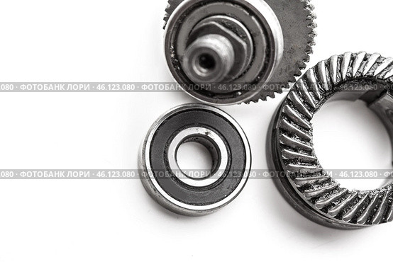 Gear metal wheels, isolated on white background. Стоковое фото, фотограф Сергей Толмачёв / Фотобанк Лори