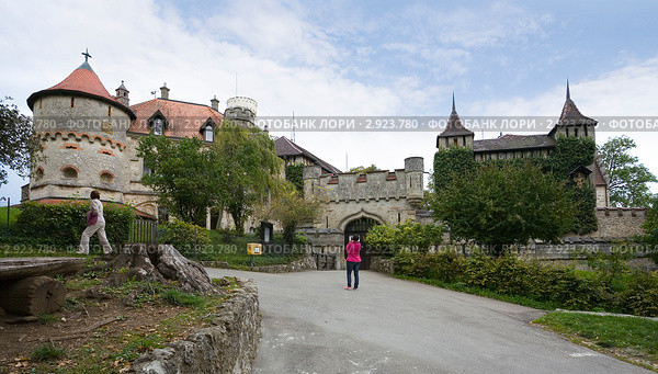 Германия. Лихтенштайн. Замок Лихтенштайн Х1Х в. (2011 год). Стоковое фото, фотограф Владимир Чинин / Фотобанк Лори