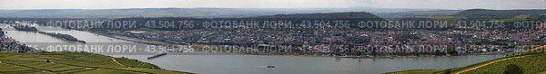 Германия. Панорама долины реки Рейн, Бинген-на-Рейне (2012 год). Редакционное фото, фотограф Irina Kruskop / Фотобанк Лори