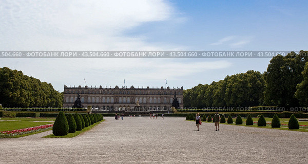 Германия. Южная Бавария. Дворец Херренкимзее (Herrenchiemsee), баварского короля Людвига II, ("баварский Версаль") (2012 год). Редакционное фото, фотограф Irina Kruskop / Фотобанк Лори