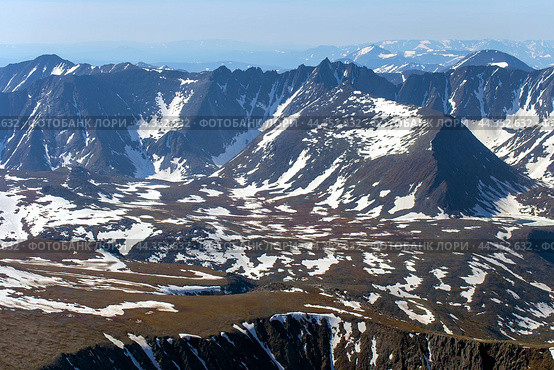 Glacier mountain peaks. Northern landscape. View from helicopter flight altitude. Стоковое фото, фотограф Евгений Ткачёв / Фотобанк Лори