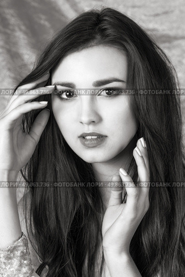 glamor portrait of beautiful girl. close-up. Стоковое фото, агентство Ingram Publishing / Фотобанк Лори