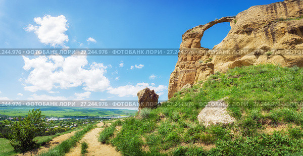 Гора Кольцо недалеко от Кисловодска, Россия. Mountain "Ring" near the Kislovodsk, Russia. Стоковое фото, фотограф Игорь Струков / Фотобанк Лори
