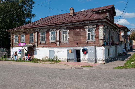 Гордской пейзаж, город Старица, Тверская область (2012 год). Редакционное фото, фотограф Вячеслав Палес / Фотобанк Лори