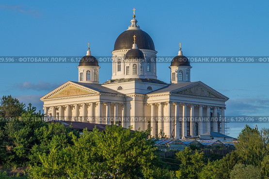 Город Арзамас. Воскресенский собор (2014 год). Стоковое фото, фотограф Аркадий Рыпин / Фотобанк Лори