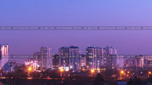Город Краснодар. Тайм лапс. День. Ночь (2016 год). Стоковое видео, видеограф Анатолий Типляшин / Фотобанк Лори