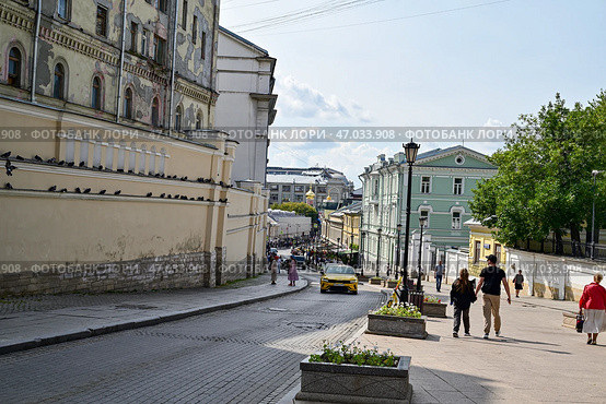 Город Москва. Улица Забелина (2024 год). Стоковое фото, фотограф Александр Тараканов / Фотобанк Лори