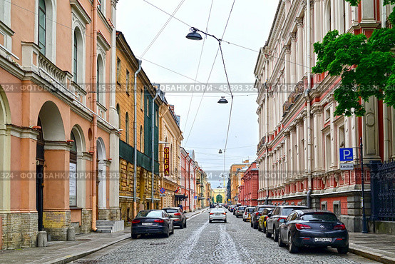 Город Санкт-Петербург. Улица Галерная (2023 год). Стоковое фото, фотограф Александр Тараканов / Фотобанк Лори