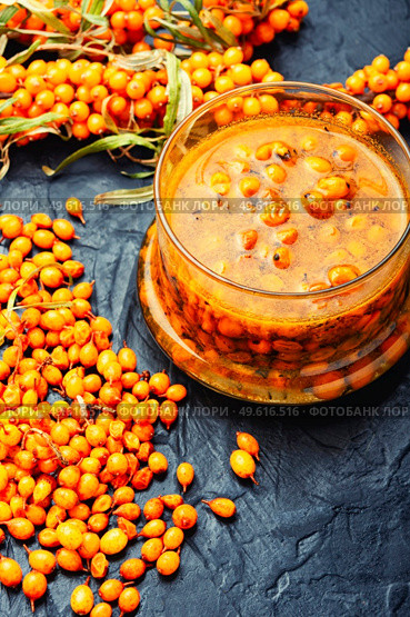 Healthy sea buckthorn jam. Homemade berry jam. Preserved berry. Homemade sea buckthorn jam. Стоковое фото, агентство Ingram Publishing / Фотобанк Лори