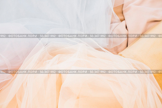 high angle view messy fabrics. Стоковое фото, агентство Ingram Publishing / Фотобанк Лори