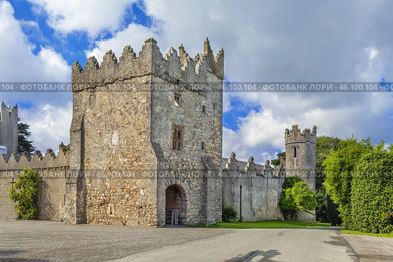 Howth Castle, Ireland (2018 год). Стоковое фото, фотограф Boris Breytman / Фотобанк Лори