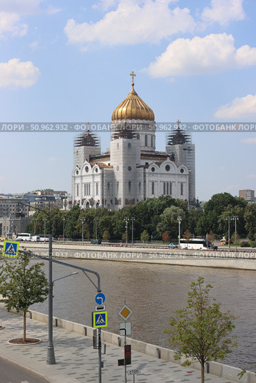 Храм Христа Спасителя. Реставрация куполов . Июль 2025. Москва. Стоковое фото, фотограф Анастасия  Белогубова / Фотобанк Лори