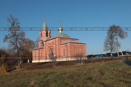 Храм Николая Чудотворца в селе Верхнее Маслово (2020 год). Редакционное фото, фотограф Дмитрий Неумоин / Фотобанк Лори