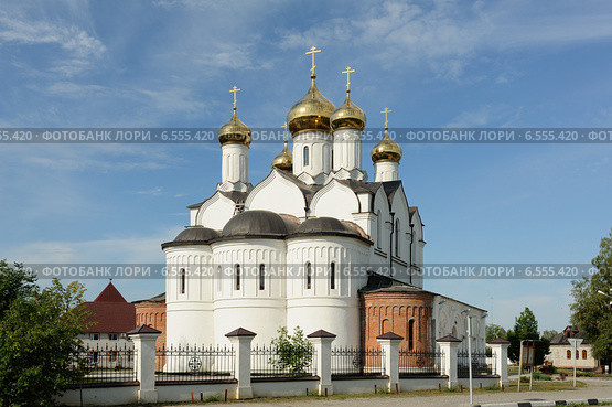 Храм Рождества Иоанна Предтечи в Дубне (2014 год). Стоковое фото, фотограф Денис Ларкин / Фотобанк Лори