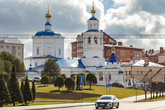 Храм святой мученицы Параскевы Пятницы (Пятницкая церковь). Казань. Республика Татарстан. Россия (2025 год) Редакционное фото, фотограф Юлия Кутыгина / Фотобанк Лори