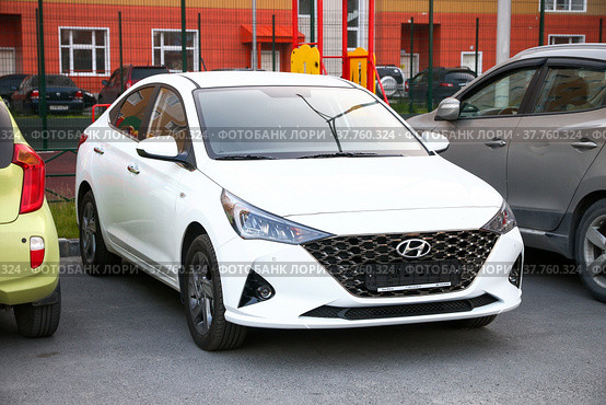 Hyundai Solaris (2020 год). Редакционное фото, фотограф Art Konovalov / Фотобанк Лори