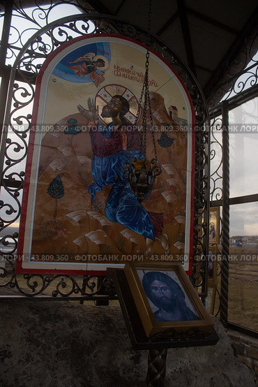 Икона в часовне  в храмовом комплексе Петра и Павла гор.Ессентуки (2024 год). Стоковое фото, фотограф Екатерина Малиева / Фотобанк Лори