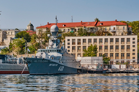 Ingushetia - small rocket ship, moored in the port of Sevastopol. Black Sea Fleet of Russia. 630 (2020 год). Редакционное фото, фотограф Ирина Кононова / Фотобанк Лори