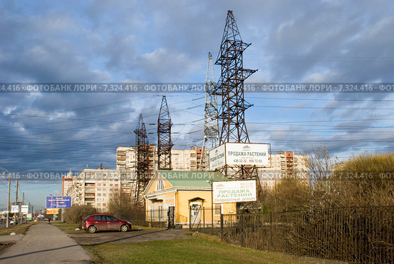 Ириновский проспект. Санкт-Петербург (2015 год). Редакционное фото, фотограф Александр Щепин / Фотобанк Лори