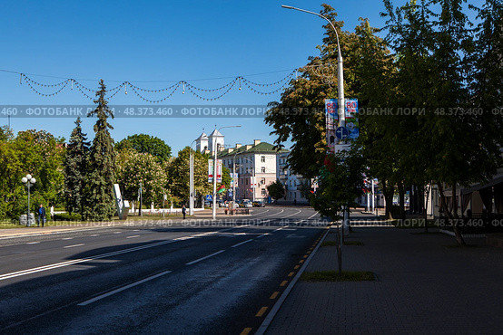 Историческая улица Ленина. Городской пейзаж. Брест. Беларусь (2024 год). Редакционное фото, фотограф Сергей Афанасьев / Фотобанк Лори