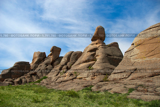 Каменная гряда. Горный пейзаж. Казахстан. (2010 год). Стоковое фото, фотограф Юлия Врублевская / Фотобанк Лори