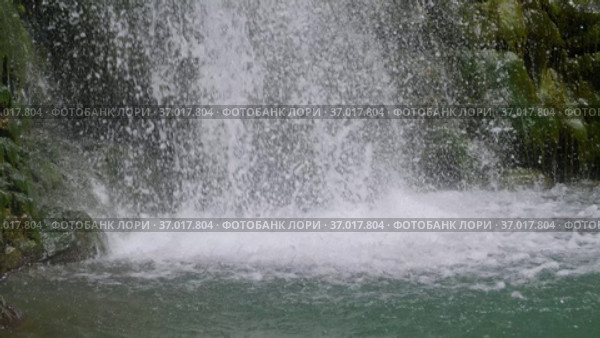 Кавказские горы. Река Дикарка и Змеевские водопады. Caucasus Mountains. Dikarka River and the Zmeykovsky waterfalls. Стоковое видео, видеограф Евгений Романов / Фотобанк Лори