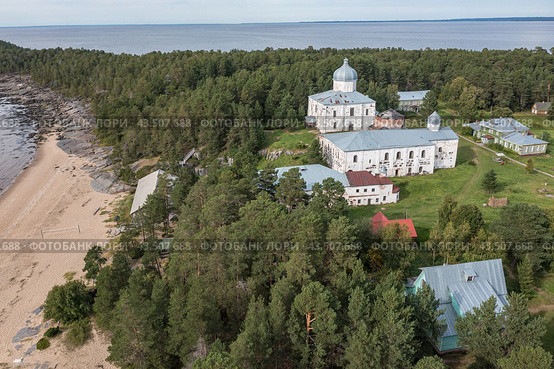 Кий-остров. Онежский Крестный монастырь. Вид сверху с воздуха (2022 год). Стоковое фото, фотограф Николай Гернет / Фотобанк Лори