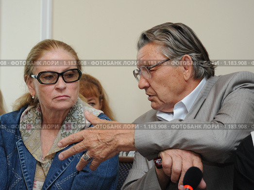 Киноартисты Людмила Зайцева и Алексей Ванин (2009 год). Редакционное фото, фотограф Free Wind / Фотобанк Лори