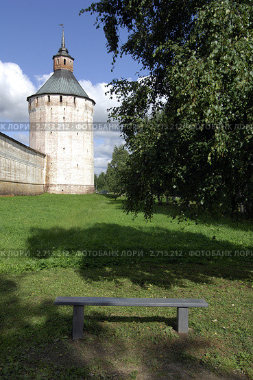 Кирилло-Белозерский монастырь в городе Кириллове, Вологодская область (2011 год). Редакционное фото, фотограф Оглоблин Андрей Николаевич / Фотобанк Лори