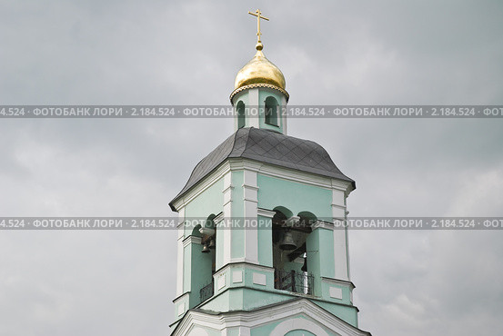 Колокольня Храма иконы Божией Матери Живоносный Источник. Музей-заповедник "Царицыно" в Москве. Фрагмент (2010 год). Редакционное фото, фотограф Алёшина Оксана / Фотобанк Лори