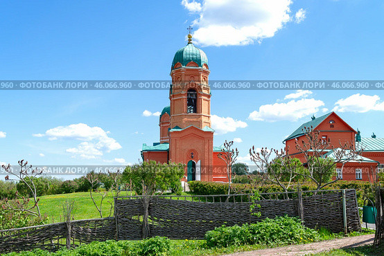 Колокольня церкви Рождества Пресвятой Богородицы. Мемориальный комплекс героям Куликовской битвы. Монастырщино (2024 год). Стоковое фото, фотограф Анна Карасева / Фотобанк Лори