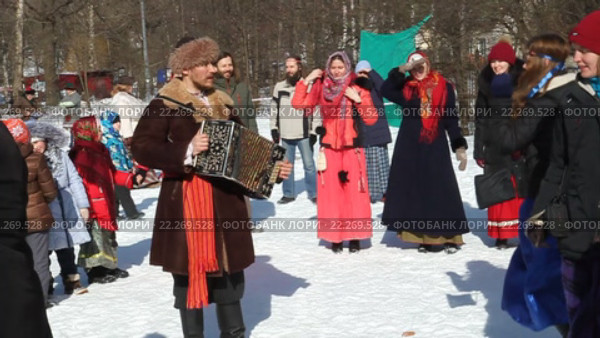 Комоедица - праздник прихода Весны в музее Константина Васильева. Москва (2016 год). Редакционное видео, видеограф Сергей Соболев / Фотобанк Лори