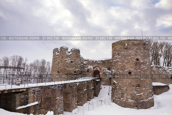 Koporye fortress (2021 год). Стоковое фото, фотограф Юлия Бабкина / Фотобанк Лори
