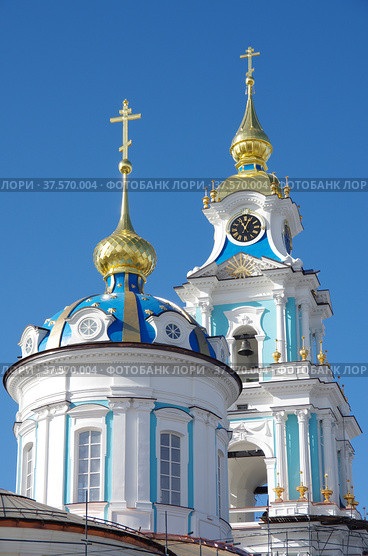Кострома, Россия. Восстановление Костромского кремля с колокольней, разрушенного в 1934 году (2022 год). Редакционное фото, фотограф Natalia Sidorova / Фотобанк Лори