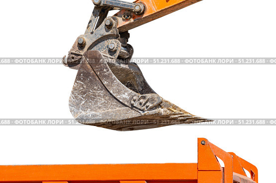 Ковш современного экскаватора на белом фоне. Bucket of a modern excavator on a white background. Стоковое фото, фотограф Татьяна Д / Фотобанк Лори