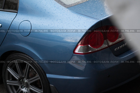 KRASNOYARSK, RUSSIA - April 28, 2021: Blue car. Sedan Honda Civic 4D FD1 2007. Beautifull wheels. Редакционное фото, фотограф Плотников Дмитрий / Фотобанк Лори