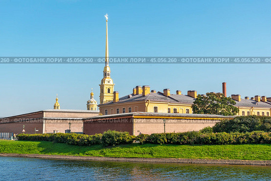 Кронверкский пролив. Петропавловская крепость. Санкт-Петербург. Редакционное фото, фотограф Александр Щепин / Фотобанк Лори