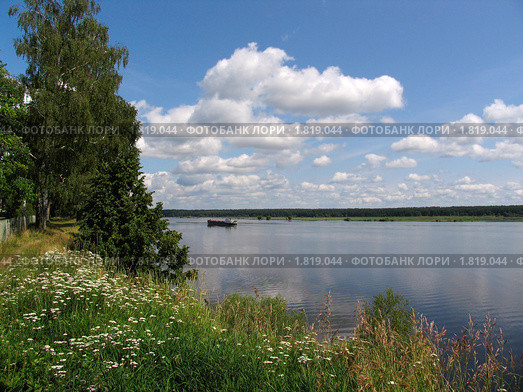 Крутой берег Волги в городе Мышкин (2008 год). Стоковое фото, фотограф Т. З. / Фотобанк Лори