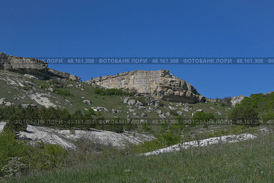 Крымская скала - куэста в районе Белогорска. Стоковое фото, фотограф Snezka / Фотобанк Лори