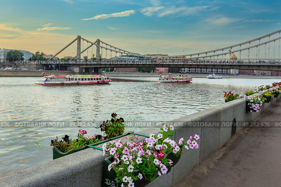 Krymsky Bridge (2013 год). Стоковое фото, фотограф Олег Жуков / Фотобанк Лори