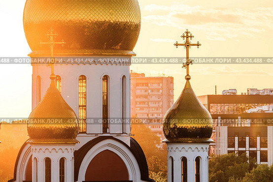 Купола собора Георгия Победоносца, город Одинцово, Московская область, Россия (2024 год). Стоковое фото, фотограф Господин Никто / Фотобанк Лори