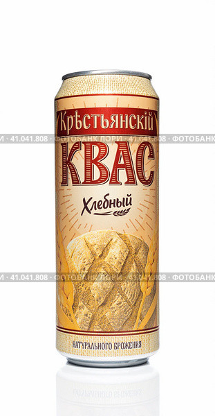 Квас хлебный крестьянский (2023 год). Редакционное фото, фотограф Кирилл Репневский / Фотобанк Лори