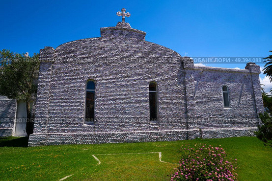 La toja island Toxa Chapel made of sea shells in Pontevedra Galicia Spain. Стоковое фото, агентство Ingram Publishing / Фотобанк Лори