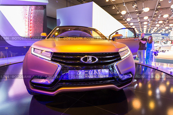 Lada Xray Concept. Московский международный автомобильный салон 2014. Редакционное фото, фотограф Сергей Лаврентьев / Фотобанк Лори