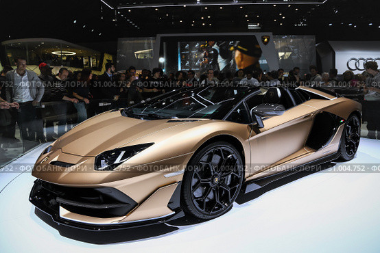 Lamborghini Aventador LP770-4 SVJ Roadster (2019 год). Редакционное фото, фотограф Art Konovalov / Фотобанк Лори